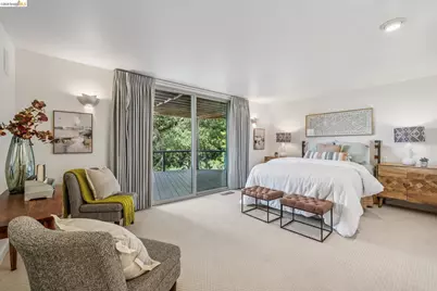 2223 Tunnel Rd, Oakland, CA 94611 - Photo 41