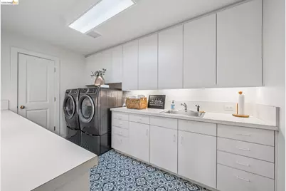 2223 Tunnel Rd, Oakland, CA 94611 - Photo 43