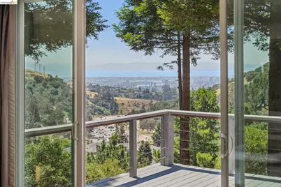 2223 Tunnel Rd, Oakland, CA 94611 - Photo 19