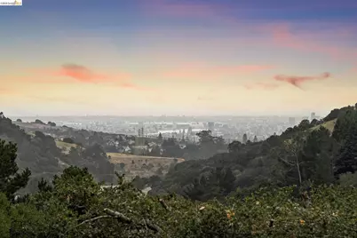 2223 Tunnel Rd, Oakland, CA 94611 - Photo 59
