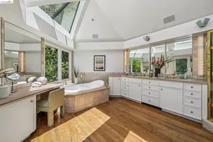 2223 Tunnel Rd, Oakland, CA 94611 - Photo 27