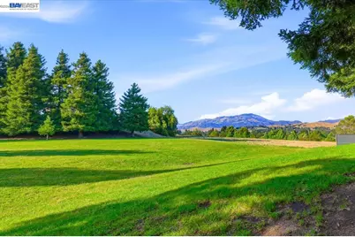 44 Summer Hill Ct, Danville, CA 94526 - Photo 33