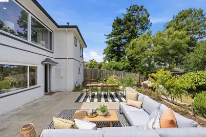 2527 Arlington Blvd, El Cerrito, CA 94530 - Photo 59