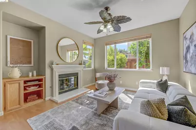 24986 Silverthorne Pl, Hayward, CA 94544 - Photo 23