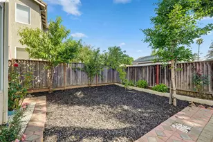 24986 Silverthorne Pl, Hayward, CA 94544 - Photo 51