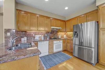24986 Silverthorne Pl, Hayward, CA 94544 - Photo 19