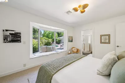 11 Huntleigh Rd, Piedmont, CA 94611 - Photo 35