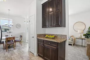 16711 Marsh Creek Rd, Clayton, CA 94517 - Photo 13