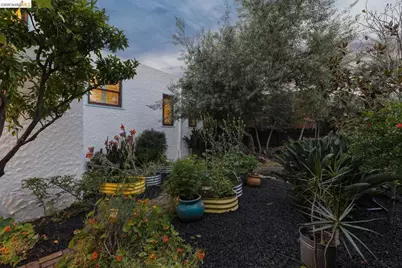 3535 Suter St, Oakland, CA 94619 - Photo 39
