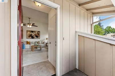 26 Raintree Ct #30, Hayward, CA 94544 - Photo 3
