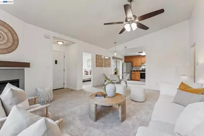 26 Raintree Ct #30, Hayward, CA 94544 - Photo 11