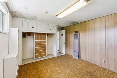1035 Oak Grove Rd, Concord, CA 94518 - Photo 35