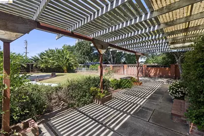 1035 Oak Grove Rd, Concord, CA 94518 - Photo 69