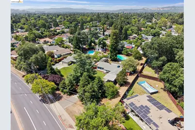 1035 Oak Grove Rd, Concord, CA 94518 - Photo 57
