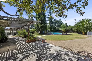 1035 Oak Grove Rd, Concord, CA 94518 - Photo 45