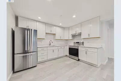 718 26, Oakland, CA 94612 - Photo 27