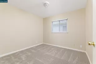 5206 Priscilla Ln, Sacramento, CA 95820 - Photo 11