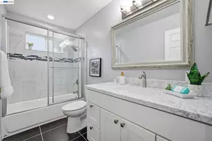 6221 Broadway Ave, Newark, CA 94560 - Photo 15