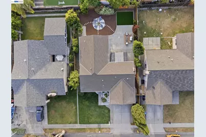 6221 Broadway Ave, Newark, CA 94560 - Photo 3