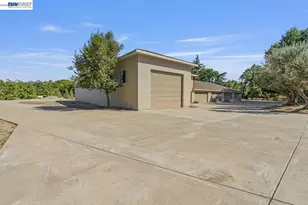 1080 Finley Rd, Pleasanton, CA 94588 - Photo 73