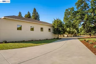 1080 Finley Rd, Pleasanton, CA 94588 - Photo 77