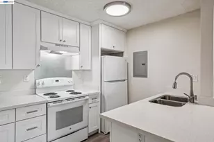 960 Shorepoint Ct, Alameda, CA 94501 - Photo 11