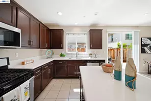 2631 Clarita Dr, Pittsburg, CA 94565 - Photo 17