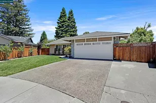 8 Bath Ct, San Ramon, CA 94583 - Photo 3