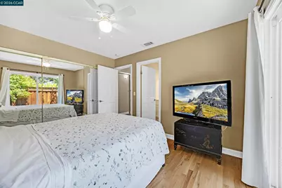 8 Bath Ct, San Ramon, CA 94583 - Photo 25