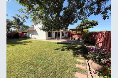 4311 Fellows St, Union City, CA 94587 - Photo 35