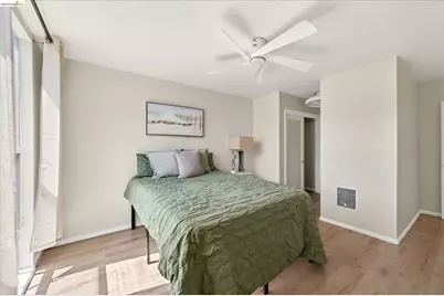 365 Perkins St #201, Oakland, CA 94610 - Photo 15