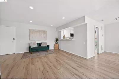 365 Perkins St #201, Oakland, CA 94610 - Photo 19