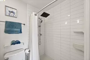 365 Perkins St, Oakland, CA 94610 - Photo 17