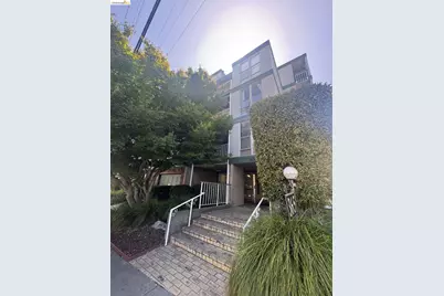365 Perkins St #201, Oakland, CA 94610 - Photo 3