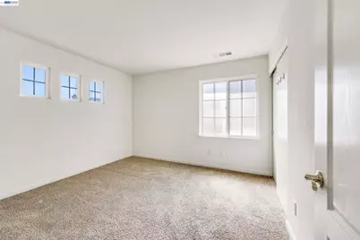 2295 Regatta Way, San Leandro, CA 94579 - Photo 21