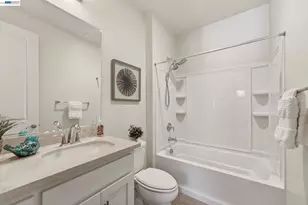 3986 Pino Grande Rd, Dublin, CA 94568 - Photo 17