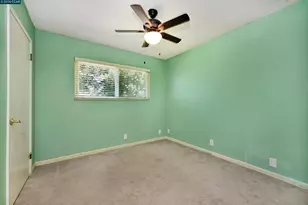 357 Santa Susana Ct, Fairfield, CA 94533 - Photo 13