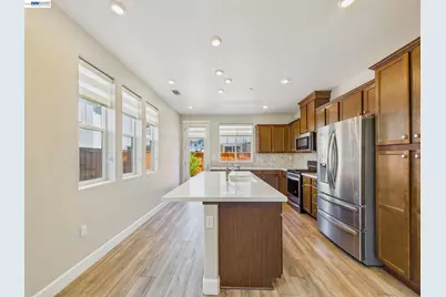 233 Central Pkwy, Mountain House, CA 95391 - Photo 9