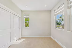 233 Central Parkway, Mountain House, CA 95391 - Photo 29