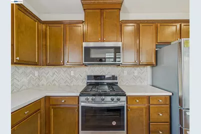 233 Central Pkwy, Mountain House, CA 95391 - Photo 13