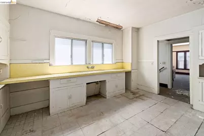 3101 San Pablo Ave, Berkeley, CA 94702 - Photo 17