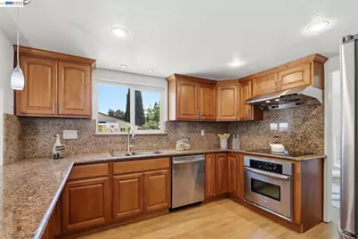 1170 Bennett Ct, Fremont, CA 94536 - Photo 23