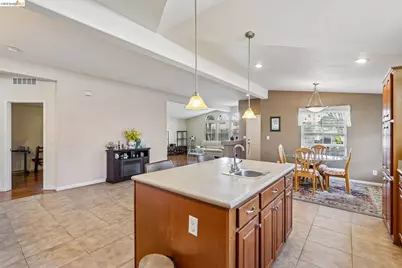 29344 New Hampshire, Hayward, CA 94544 - Photo 27