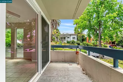 385 Jayne Ave #215, Oakland, CA 94610 - Photo 33