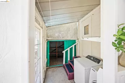2050 Monument #8, Pleasant Hill, CA 94523 - Photo 21