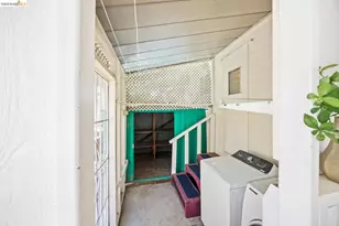 2050 Monument, Pleasant Hill, CA 94523 - Photo 21