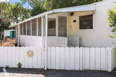 2050 Monument #8, Pleasant Hill, CA 94523 - Photo 3