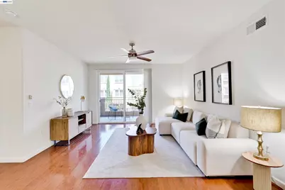 49002 Cinnamon Fern Common #427, Fremont, CA 94539 - Photo 3