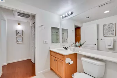 49002 Cinnamon Fern Common #427, Fremont, CA 94539 - Photo 21
