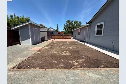 40 Malicoat Ave, Oakley, CA 94561 - Photo 35